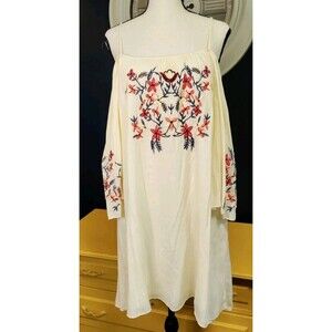 Rebellion Again Boho Blouse Size L Cream Floral Embroidery Peasant Cold Shoulder